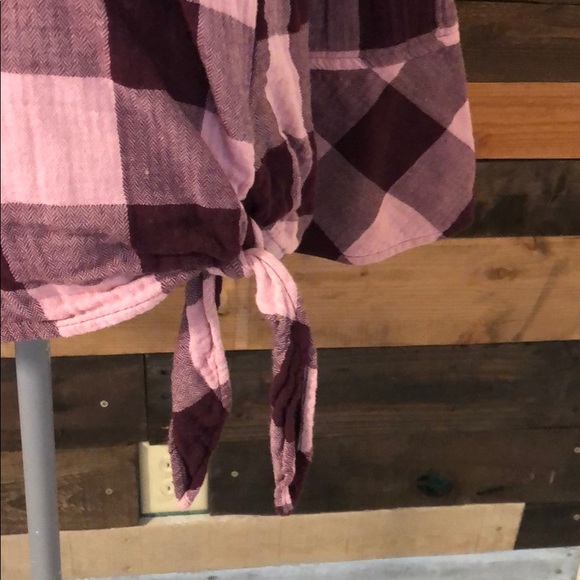 Flared sleeved shirt with tie - Picture 3 of 5